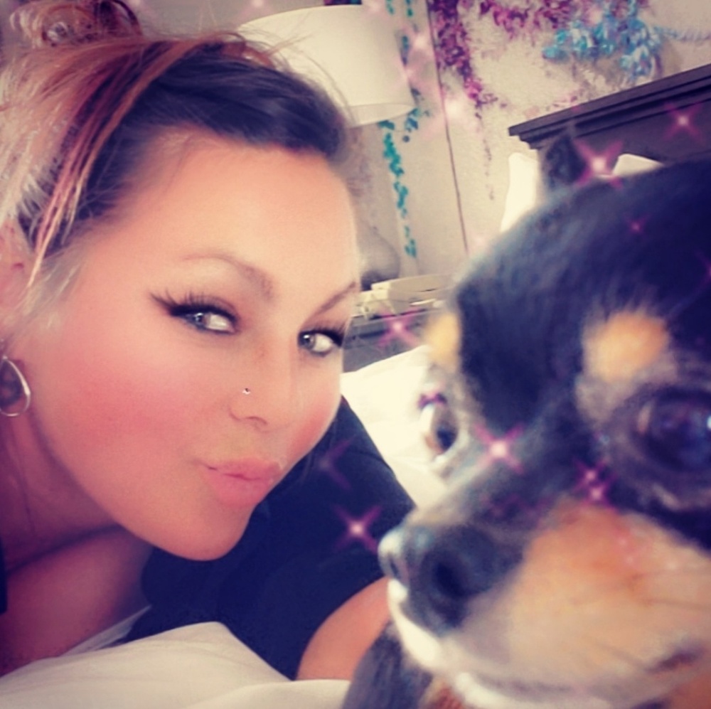 Meet your Posher, Kaena